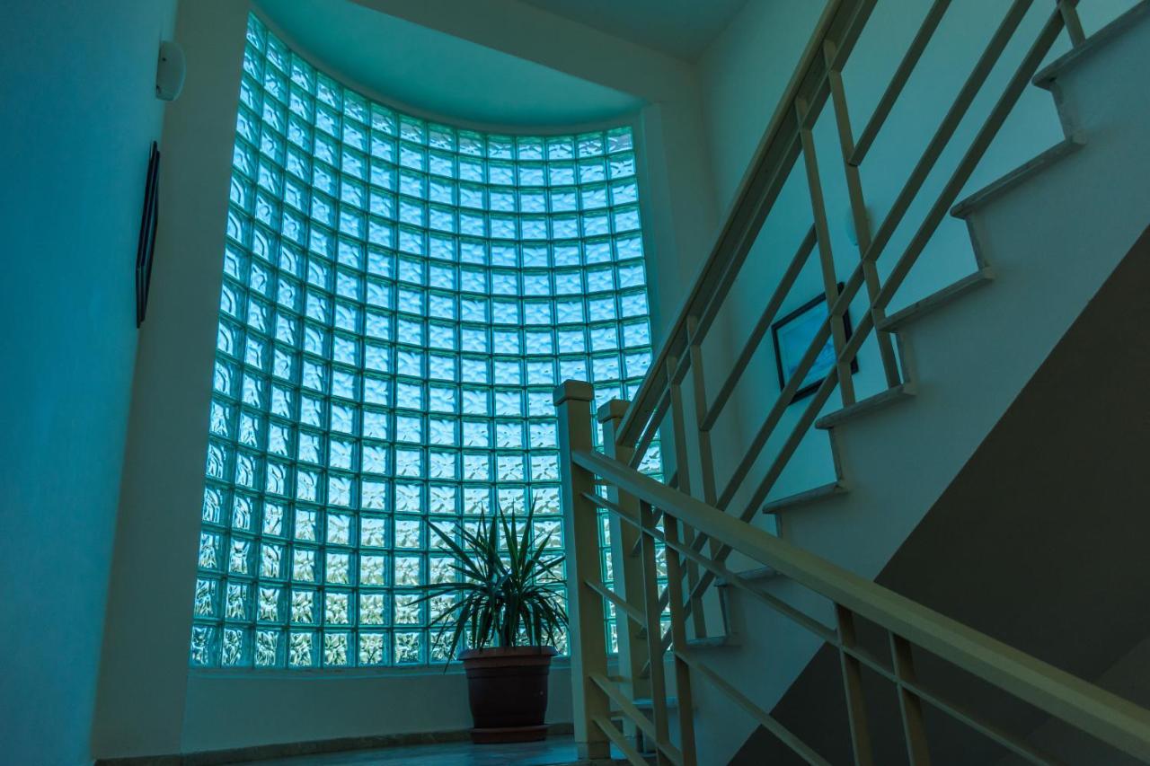 מרמריס Grand Hotel Faros מראה חיצוני תמונה