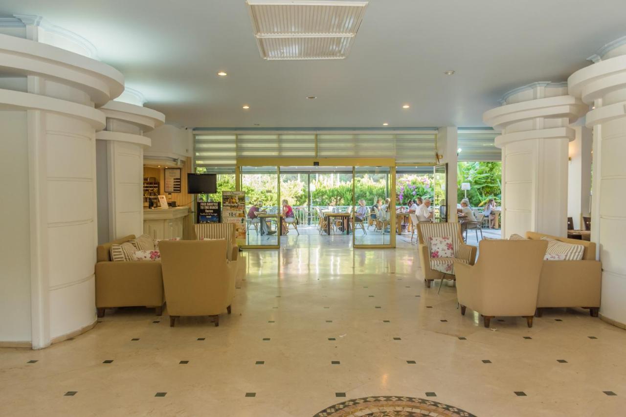 מרמריס Grand Hotel Faros מראה חיצוני תמונה