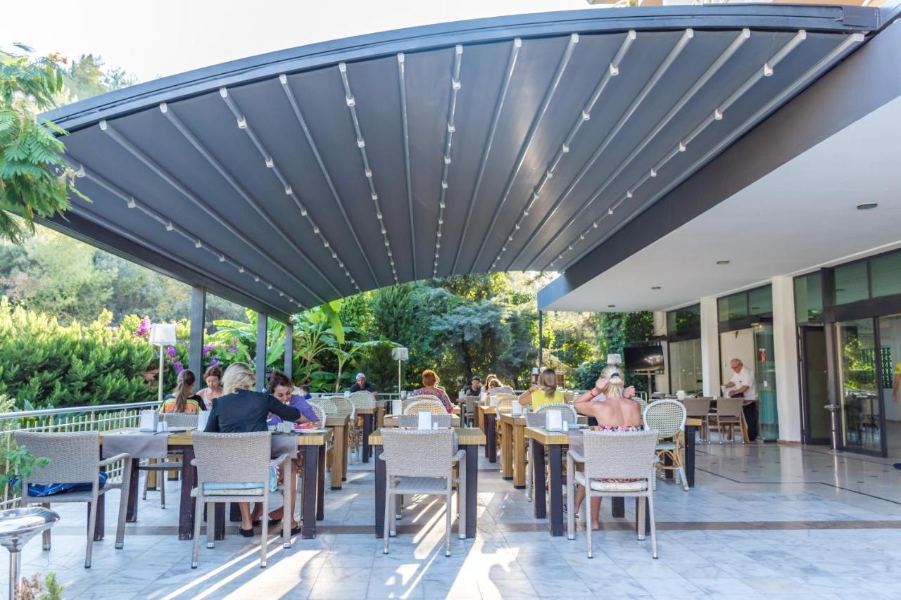 מרמריס Grand Hotel Faros מראה חיצוני תמונה