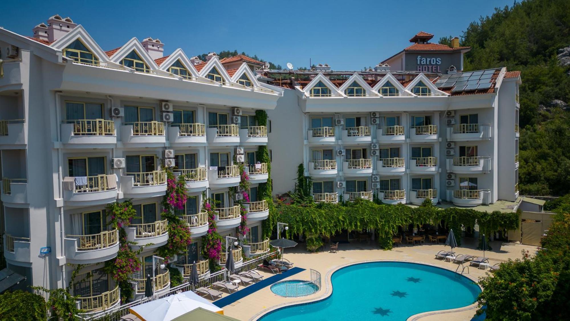 מרמריס Grand Hotel Faros מראה חיצוני תמונה