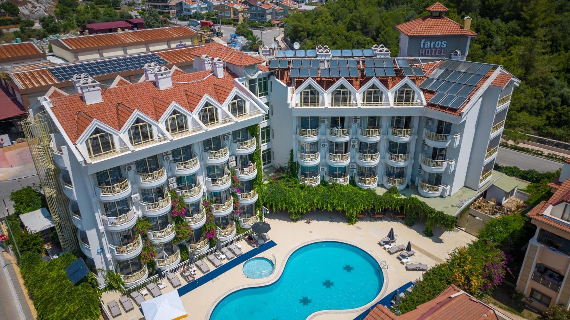 מרמריס Grand Hotel Faros מראה חיצוני תמונה